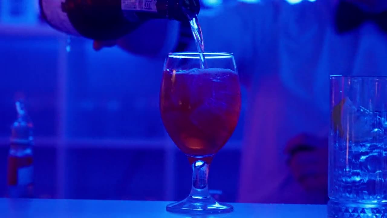 Taras o zmierzchu, kadr z filmu